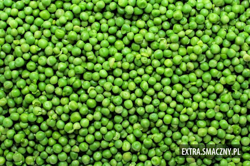 http://extra.smaczny.pl/p/m/800_600/p/z/12/zielony_groszek_solimy_pod_koniec_gotowania.jpg